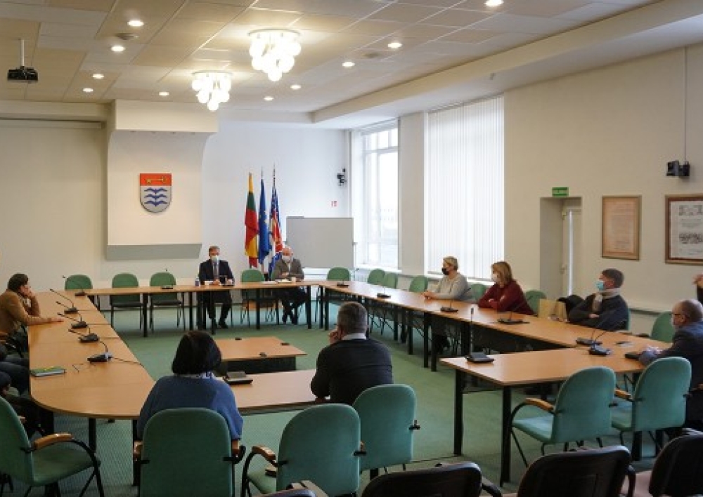 Savivaldybėje aptarti ūkininkams rūpimi klausimai