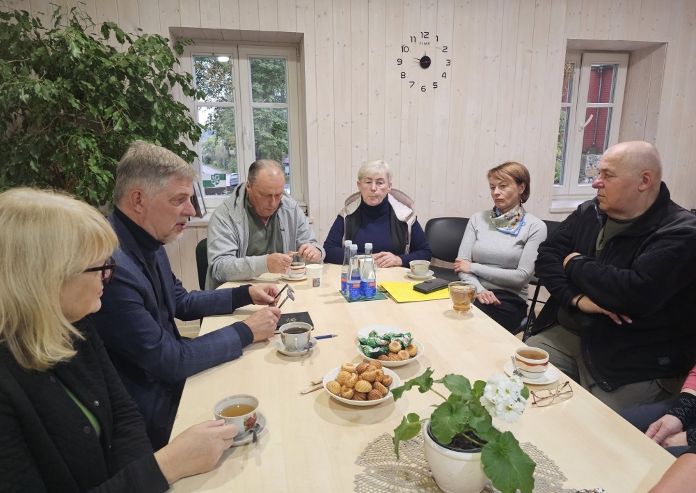 Molėtų rajono meras Saulius Jauneika lankėsi Suginčių seniūnijoje