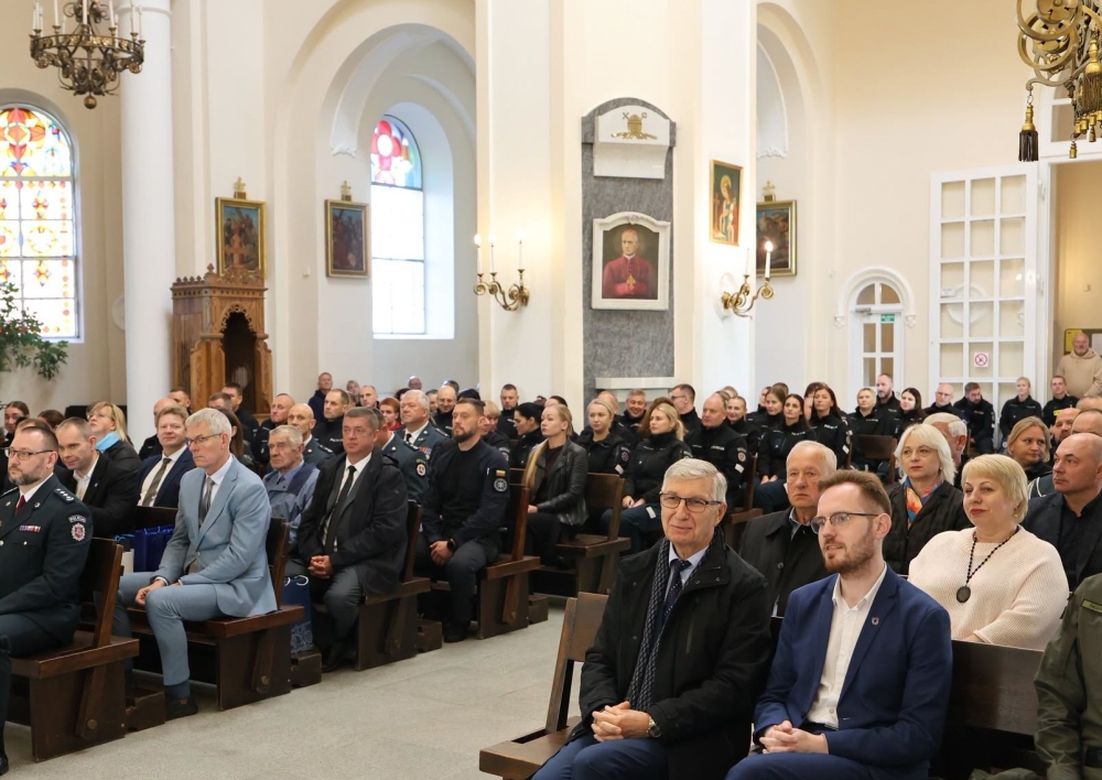 Utenoje paminėta Angelų sargų diena – pagerbti ir Molėtų pareigūnai