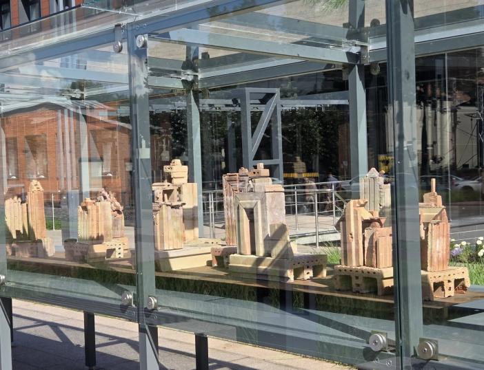 Molėtų lauko ekspo paviljone – Tomo J. Daunoros keramikos paroda