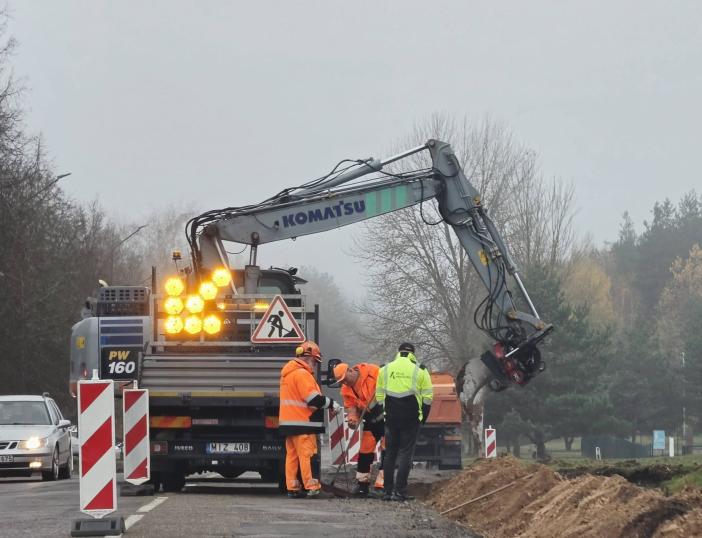 Molėtuose pradėti Statybininkų gatvės remonto darbai