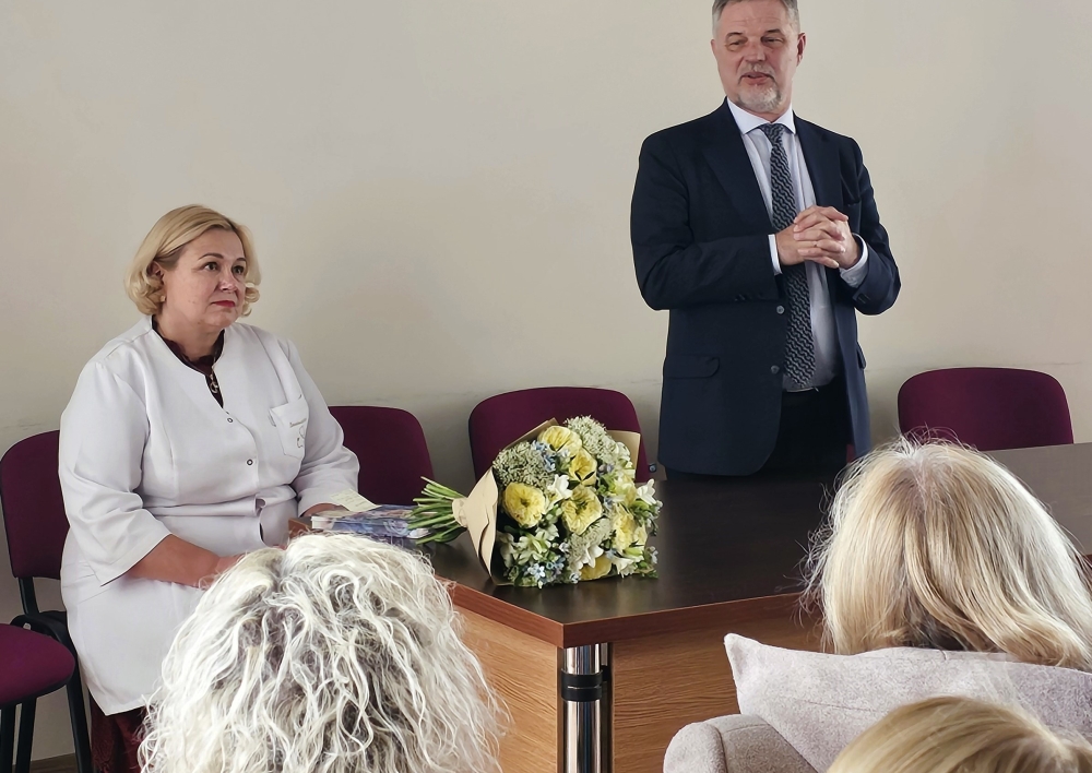 Meras Molėtų rajono sveikatos centro kolektyvui pristatė naują direktorę