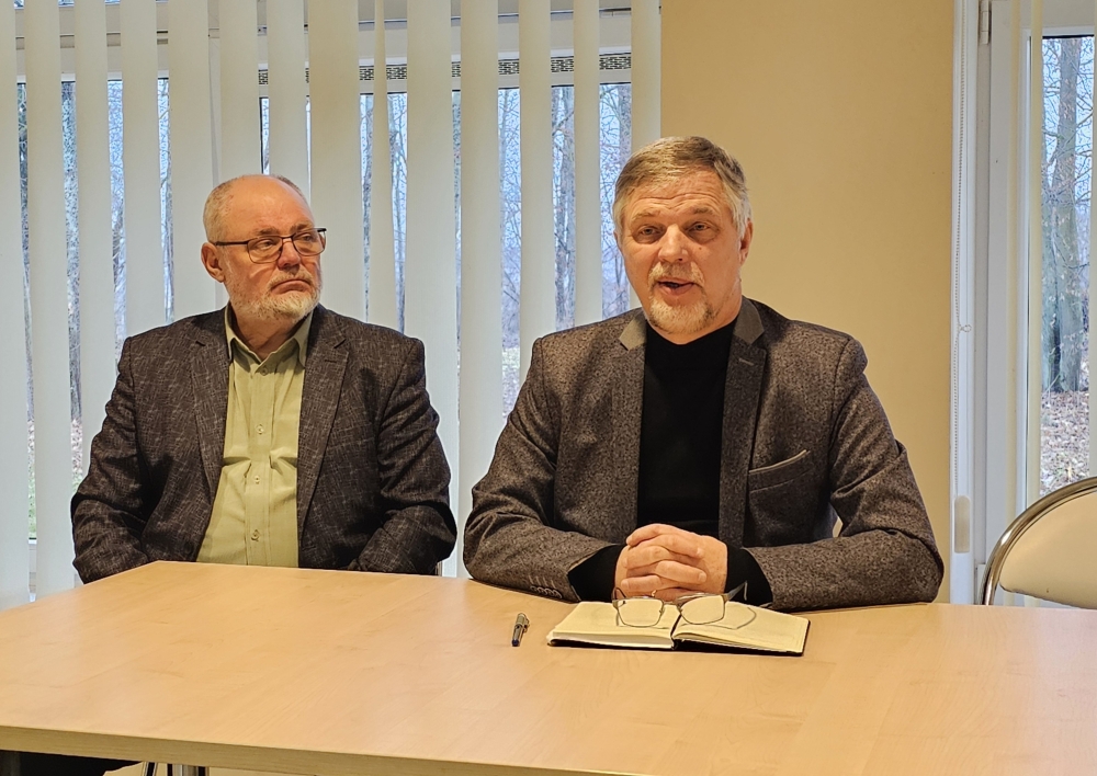 Meras susitiko su Molėtų miesto gyventojais bei lankėsi Joniškio seniūnijoje