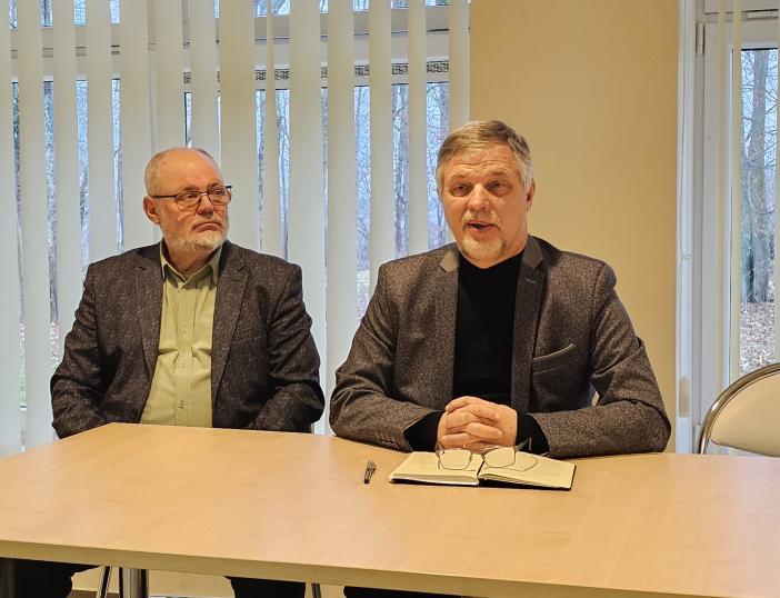 Meras susitiko su Molėtų miesto gyventojais bei lankėsi Joniškio seniūnijoje