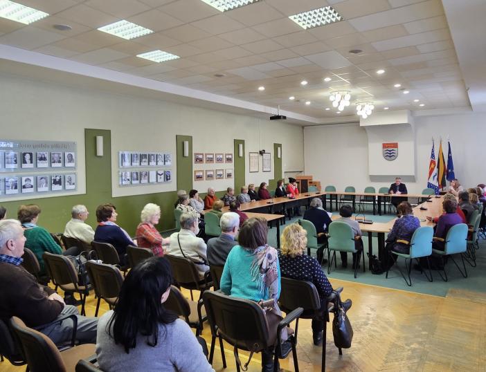 Meras susitiko su Trečiojo amžiaus universiteto studentais