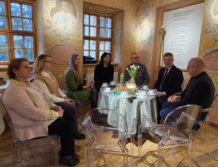 Vyko pasitarimas dėl Palaimintojo Mykolo Giedraičio 600-ųjų gimimo metinių minėjimo Videniškiuose
