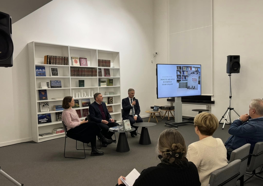 Sausio 31 d. Lietuvos nacionalinėje Martyno Mažvydo bibliotekoje įvyko knygos „Molėtų krašto istorinės atodangos“ pristatymas