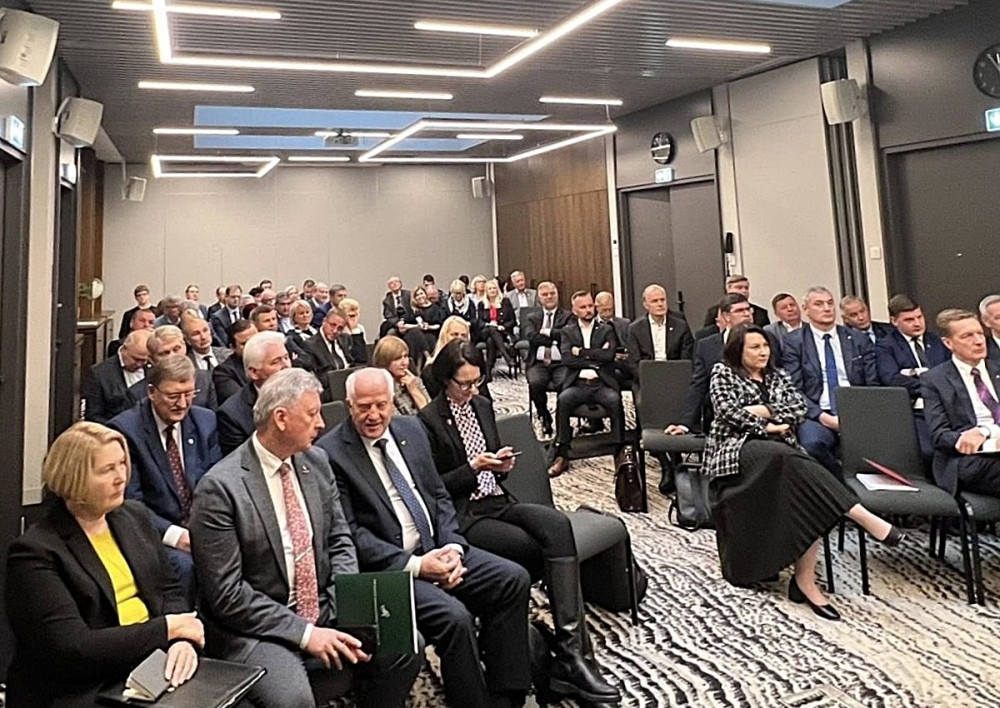 Molėtų rajono meras dalyvavo merų diskusijoje apie vietos savivaldos modelį