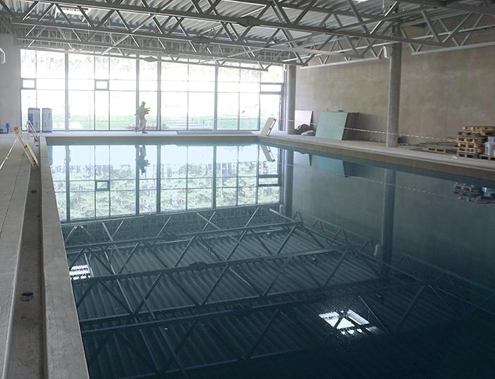 Išbandomas statomo Molėtų baseino sandarumas
