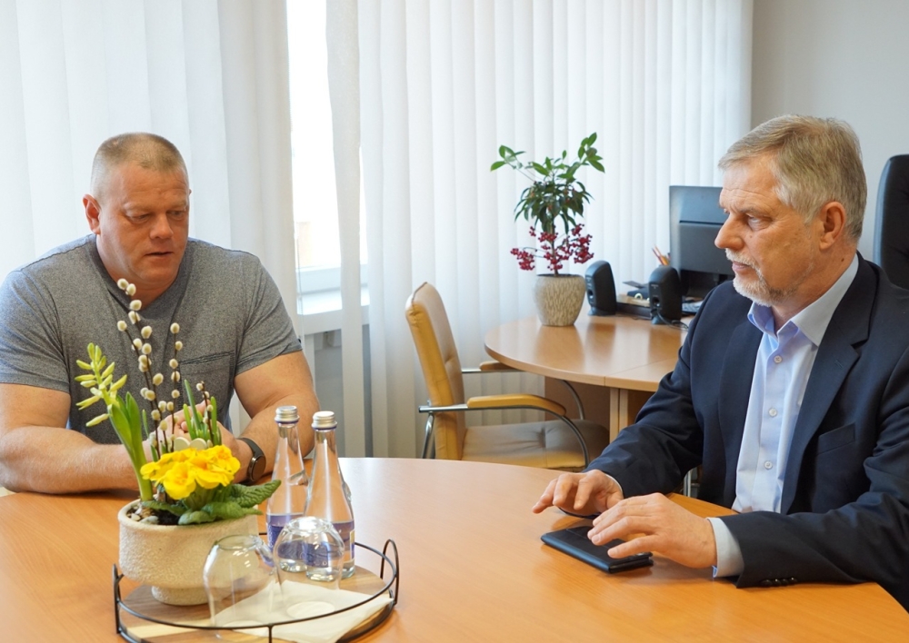 Kasmėnesiniame mero ir PK viršininko susitikime aptarta saugumo situacija ir aktualūs policijos veiklos klausimai