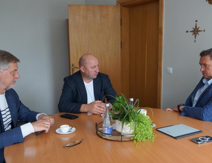 Su ESO vadovu – apie elektros atkūrimą Molėtų rajone ir gyventojams svarbius sprendimus