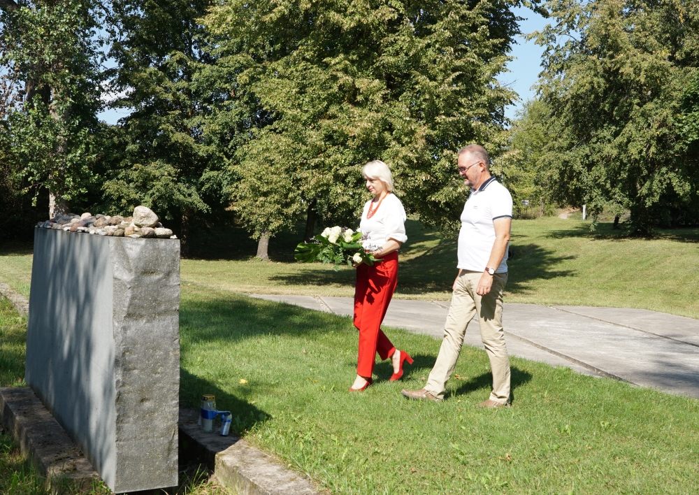 Rugpjūčio 29 d. minima Molėtų žydų holokausto diena