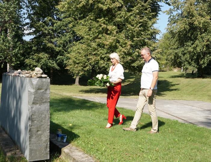 Rugpjūčio 29 d. minima Molėtų žydų holokausto diena