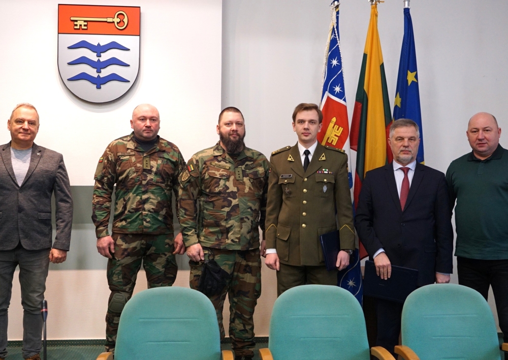 Pasirašyta Molėtų rajono savivaldybės ir Lietuvos šaulių sąjungos bendradarbiavimo ir pagalbos sutartis