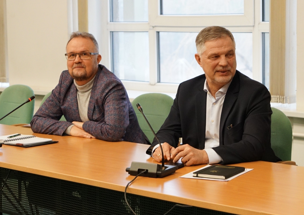 Vyko susitikimas su Molėtuose veikiančių sporto klubų ir sporto centro atstovais