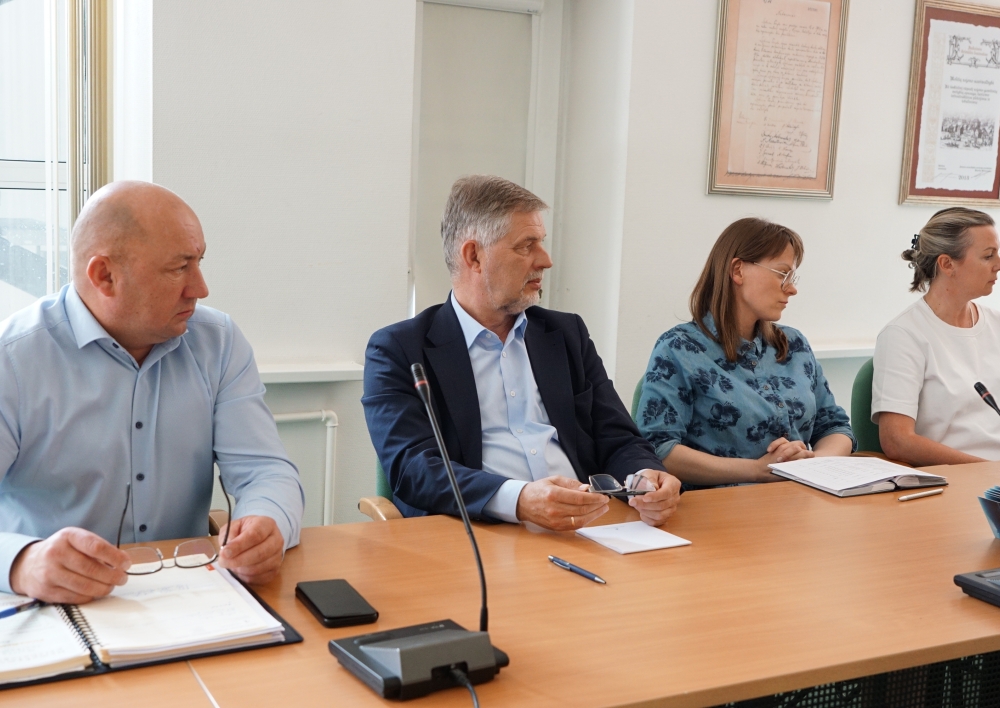 Molėtų rajono savivaldybėje aptarti aktualūs seniūnijų klausimai