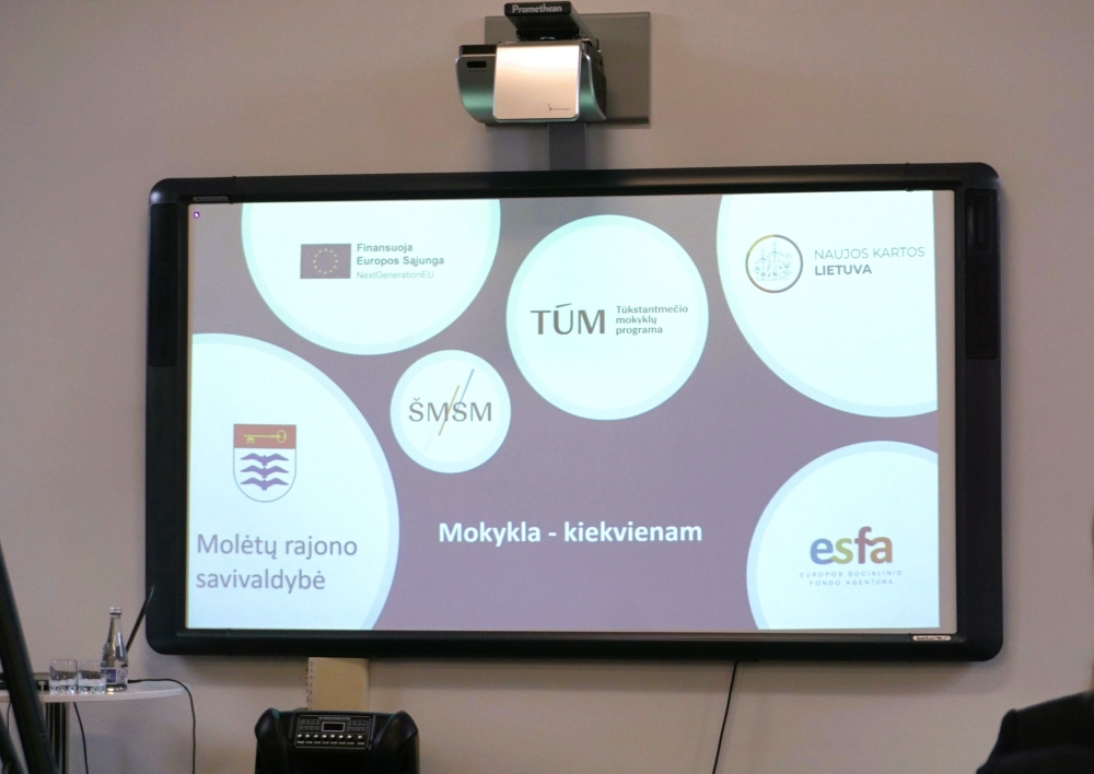 Vyko Tūkstantmečio mokyklų programos ir Molėtų r. savivaldybės švietimo pažangos plano „Mokykla – kiekvienam“ pristatymas