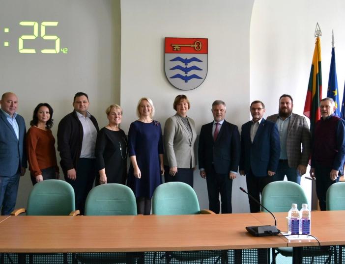 Lapkričio 8 d. Molėtų rajono savivaldybėje lankėsi Vilniaus kolegijos atstovai