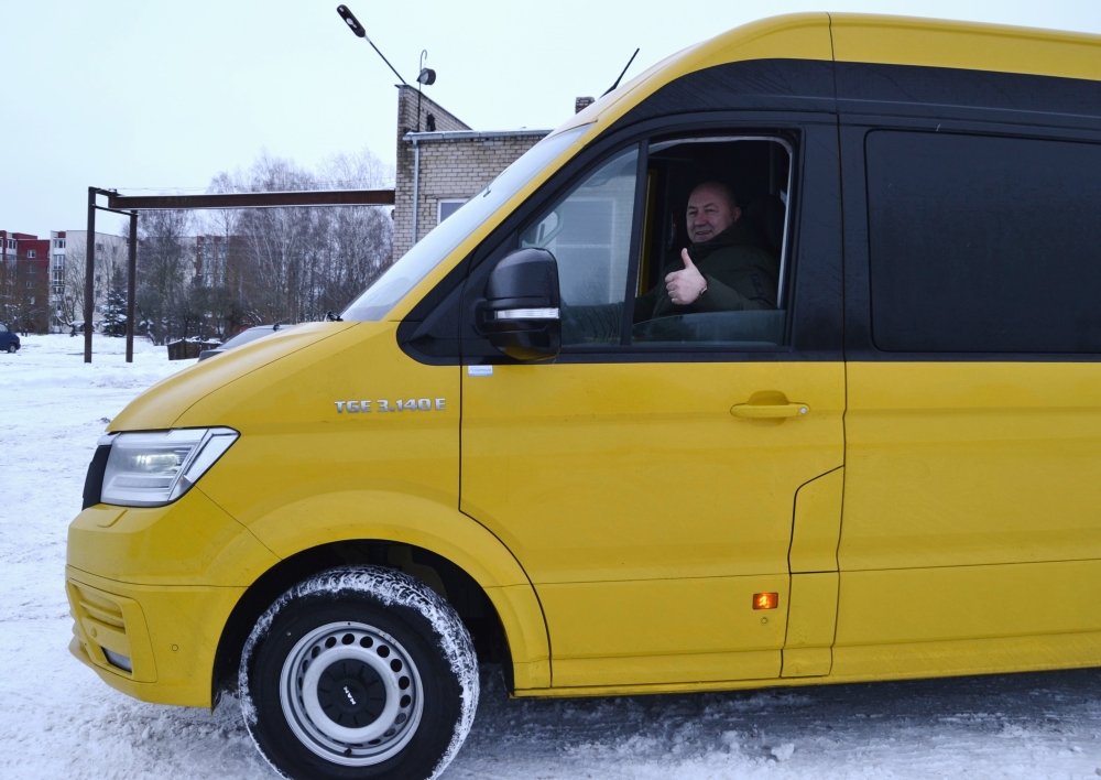Nupirkti du elektriniai autobusai, kurie bus skirti mokykloms
