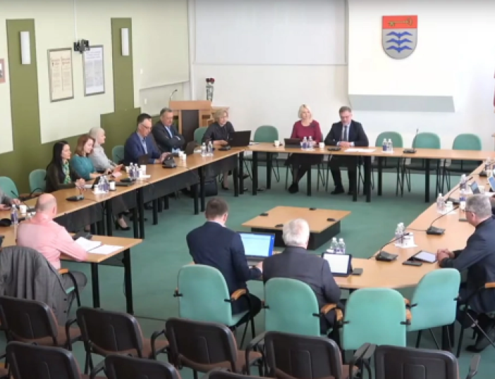 Šaukiamas pirmasis naujai išrinktos Molėtų rajono savivaldybės tarybos posėdis