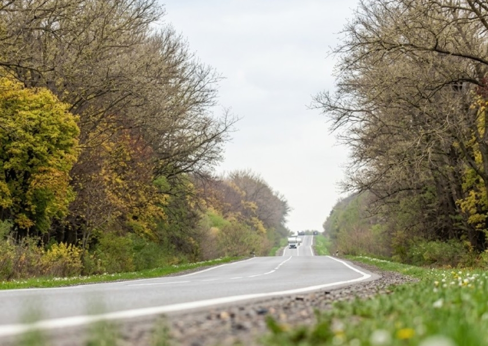 Molėtų rajono savivaldybės atstovai su AB „Via Lietuva“ aptarė rajono kelių infrastruktūros klausimus
