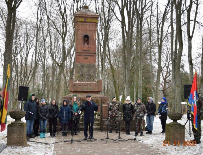 Lietuvos kariuomenės dieną Molėtų rajone pagerbti Lietuvos laisvės gynėjai ir kovose žuvę kariai savanoriai