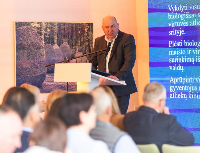 Vyko pirmasis Aplinkos ministerijos atliekų politikos forumas