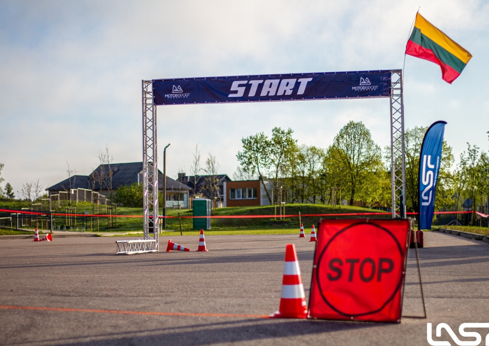 2026 m. Lietuvos automobilių slalomo čempionatas startuoja Molėtuose