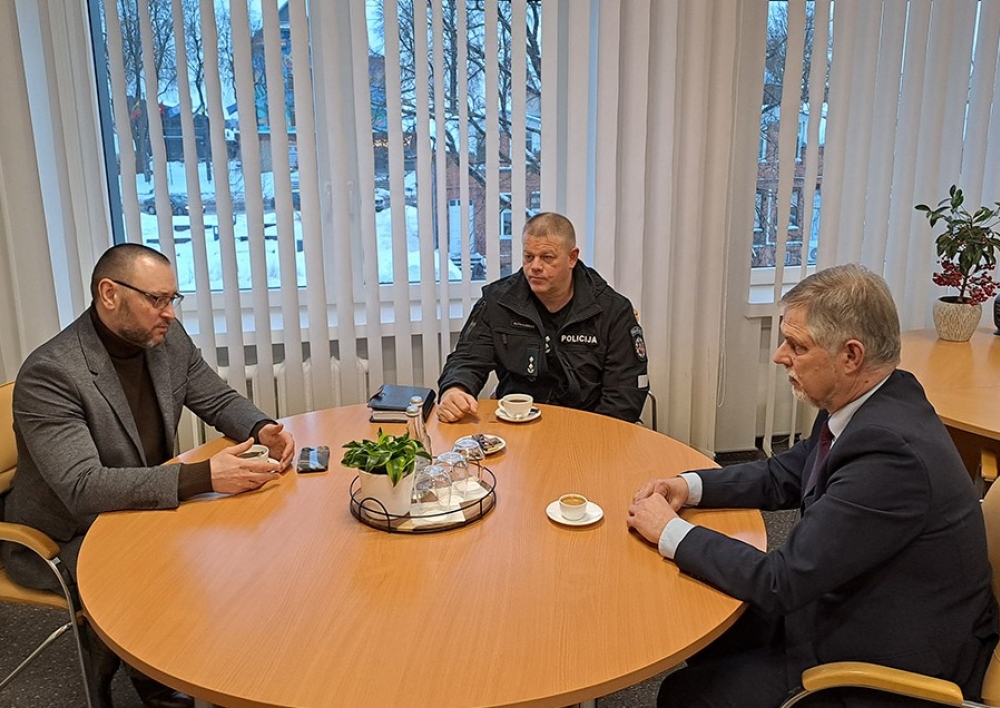Molėtų rajono savivaldybėje aptarti bendradarbiavimo su policija klausimai