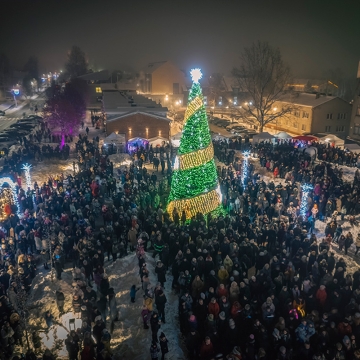 Molėtų miesto Kalėdų eglė 2022